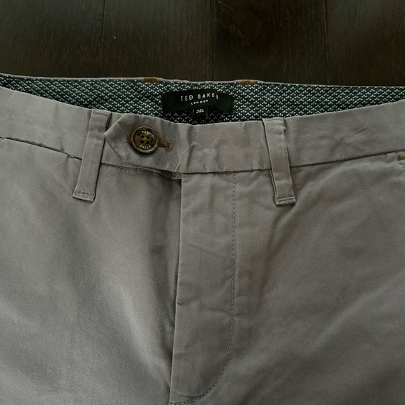 Ted Baker Men's Light Grey Purple Chinos | NWOT | 28L - Picture 3 of 10